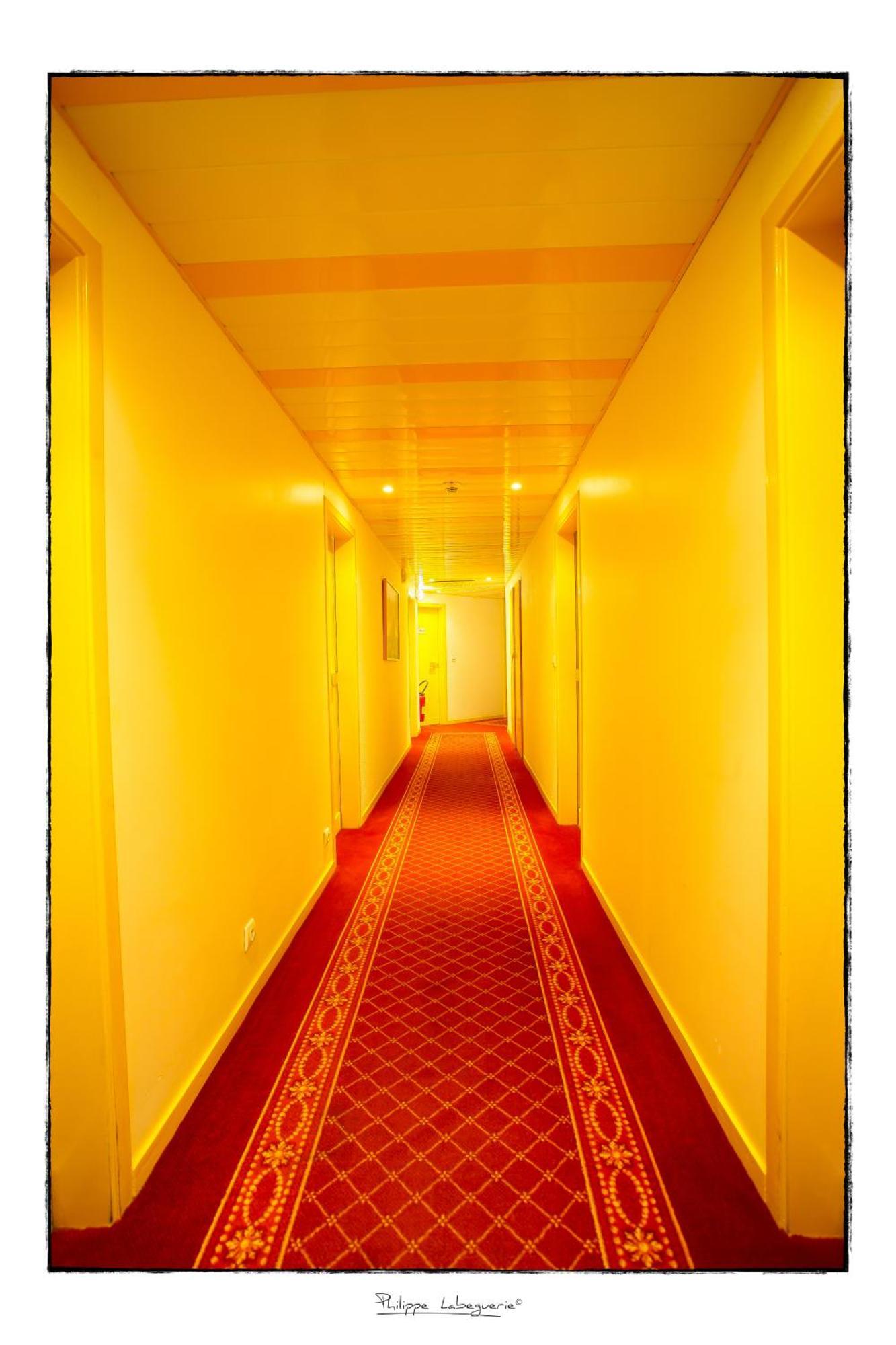 Logis Hotel Horus Restaurant Les Bruyeres Toulenne Exteriör bild